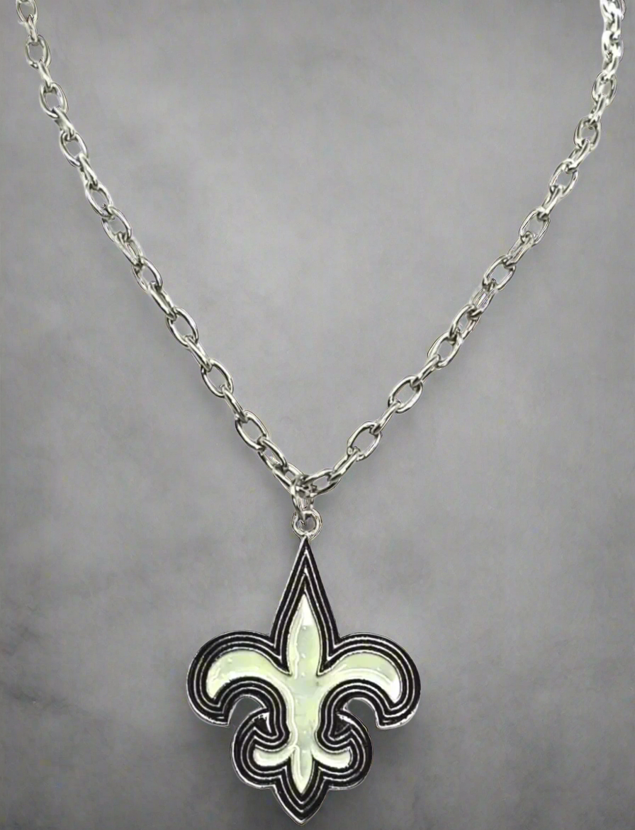 New Orleans Saints Green Fleur De Lis Pendant Necklace