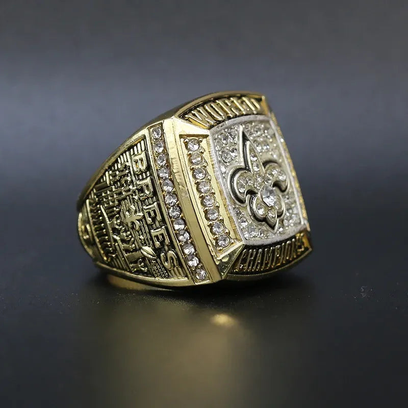 New Orleans Saints Championship Replica Ring With Display Case